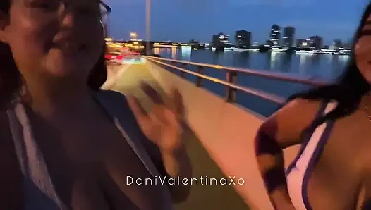 Jadynn Stone ile halka açık doğruluk mu cesaret mi