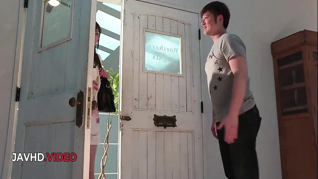 Satomis Japon ateşli xxx eyleminde buğulama karşılaşması şimdi seni bekliyor