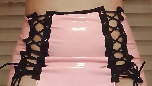 Kız öğrenci bana video gönderiyor