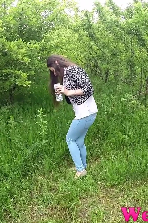 Çimlere hızlı bir işeme