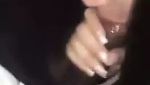 Megan marx arietta adams claps yanakları ve hisseleri horoz