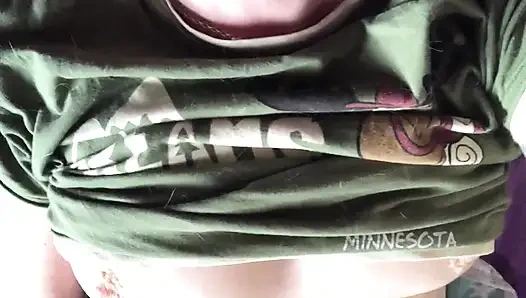 Fetlife'dan 28. 390 lbs curvyteenqueen hakkında fanteziler kuruyorken patlayıcı fışkırtmalı orgazm