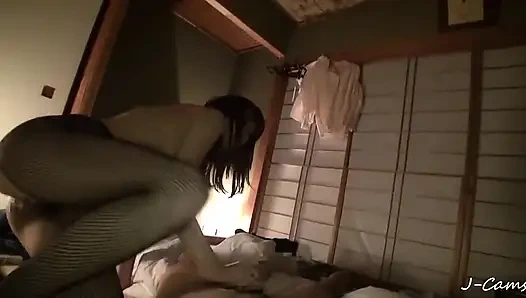 Kocamın izleme olmadığı anlarda gerçek benliğim ortaya çıkıyor