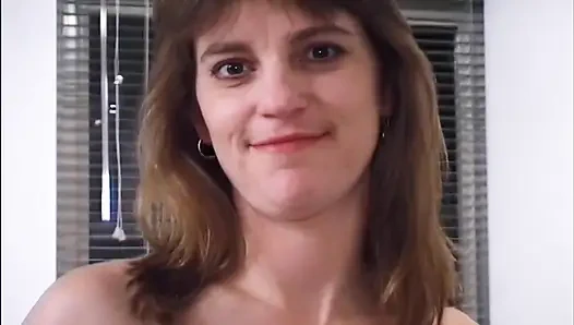 Ekstra Kıllı 90'ların Erkek Arkadaşı Kıllı Vücudunu Gösteriyor