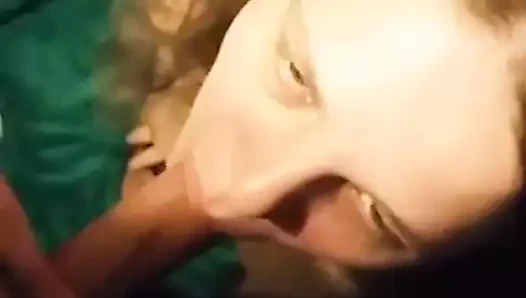 genç sarkık karısı berbat horoz