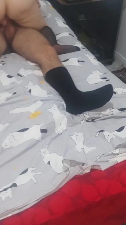 Обязательный для просмотра момент из "Он трахает учителя студента"