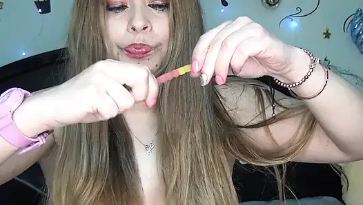 ÇOK UZUN JELIBON SOLUCANLARI YUTTUM!!