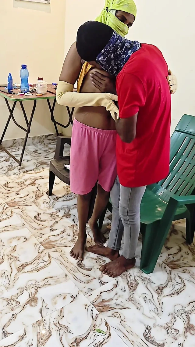 Kredi doğrulama adam ve ev karısı