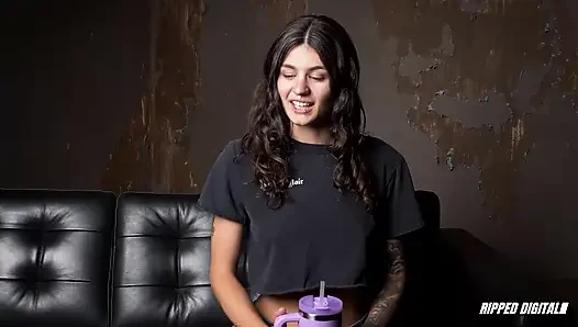 Ramona Vixen işkence etmekten ve zevk için yalvarmadan salyalar akıyor