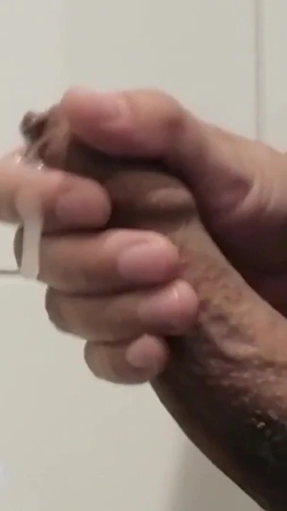 Sadece boşalma derlemesi, kesilmemiş, sünnetsiz yakın çekim | Klip 1