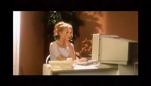 Anal derin orgazm arasında harika sarışın