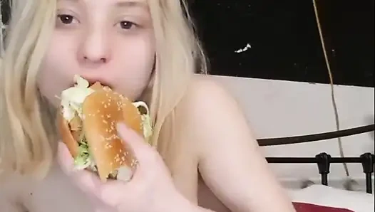 Eating Burger Naked Lol