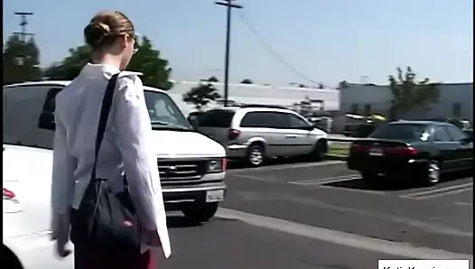 Katja Kassin BDSM'de üçlü anal sikişiyor