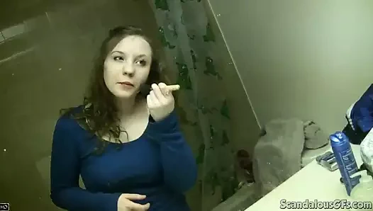 Seksi büyük memeli piliç sevgilisi tarafından sert sikiliyor