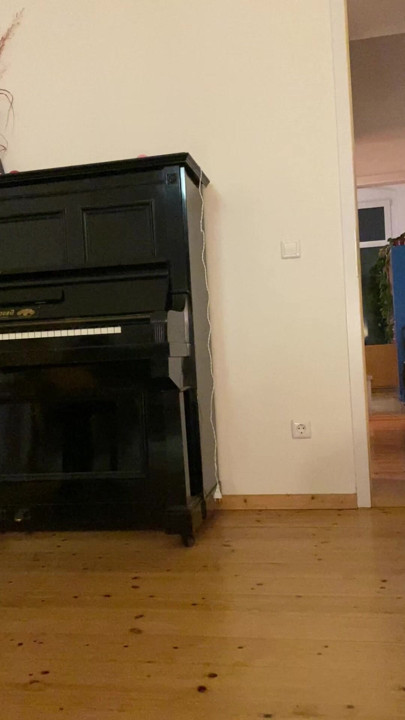 Sadece boynuna bir öpücük ve ben seninim😍