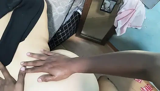 Zalim bir işveren beni birçok kez sikiyor