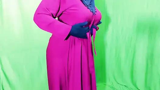 Güzel amena yenge içeride burqa ve tesettürlü seks yapıyor