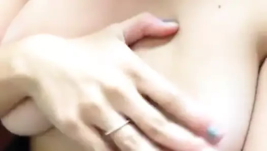 amatör masturbandose duro