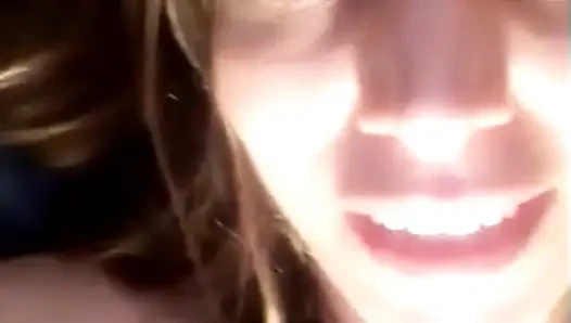 Tara steele ilk web kamerası seansı