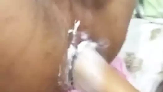 Göte yumruk sokma – Malezyalı çift