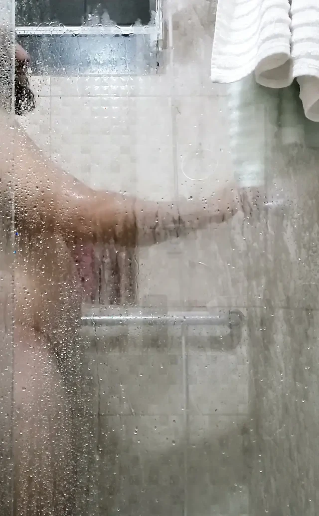 Duş Breno Garcia
