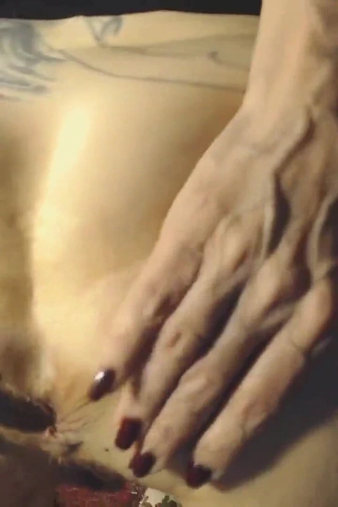 Kirli göt deliği koklama fetişi kirli göt deliğimi koklamayı seviyorsun bu yüzden seni onunla azdırıyorum,