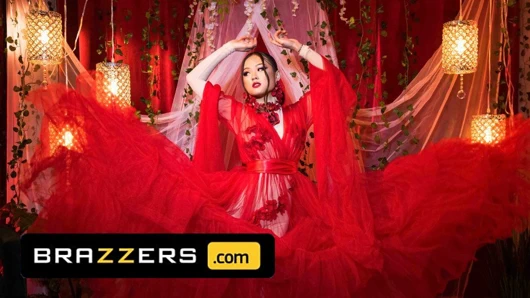 Zac sert sikişmeden önce lulu chu'nun tatlı amcığını yiyor - brazzers