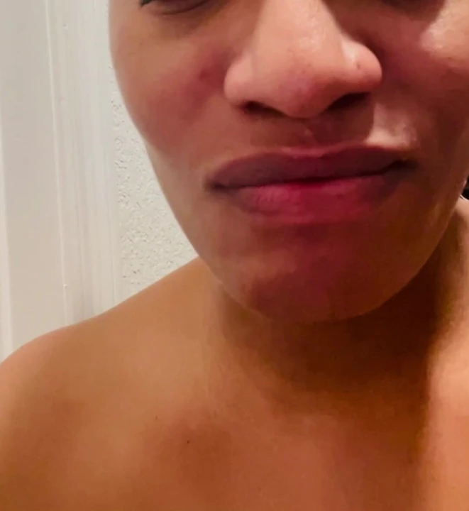 Joi кончает всем до горла