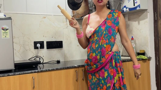 Temmuz2025xxx'te Hintli üvey anne porno videosu Hintçe rol yapmada edepsiz konuşmalı en iyi porno videosu ateşli ve seksi kız azıyor