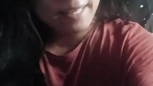 Trans kız odası fantezisi