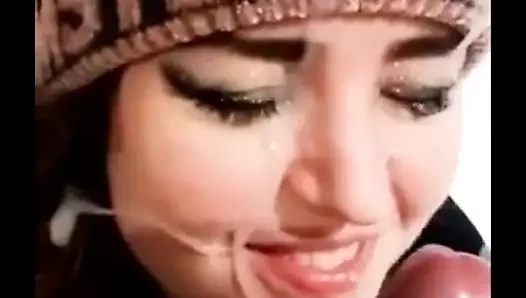 arka arkaya iki büyük cumshots