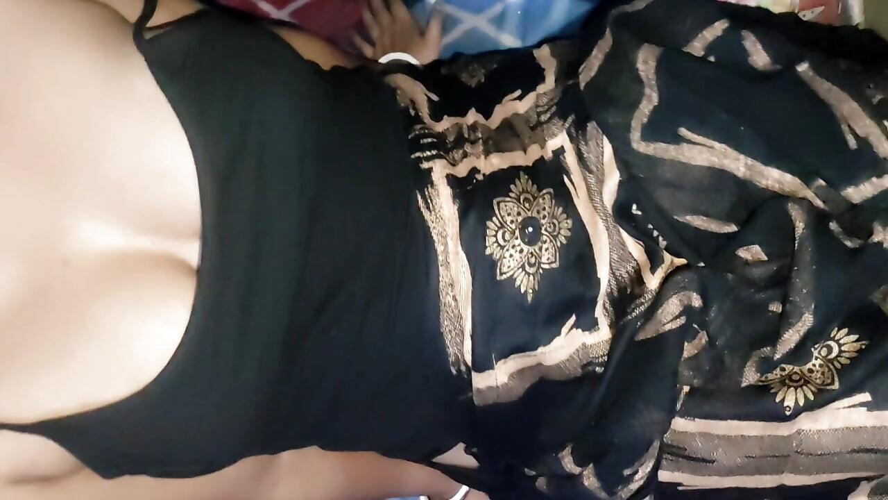 Üvey erkek kardeş ve üvey kız kardeş tam seks videosu