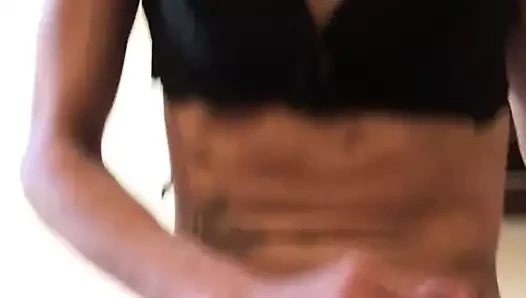 Kıçımı becermek için köleme izin verdim ama boşalmak için değil