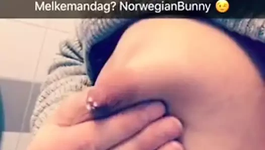 Dolu sütlü göğsümü rahatlatmak