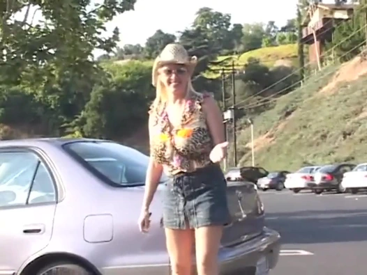 The milf vahşi bazar - bölüm 2