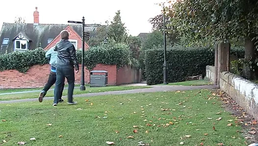 Brooklyn Blue uzun ve sert yarağıyla domine ediliyor