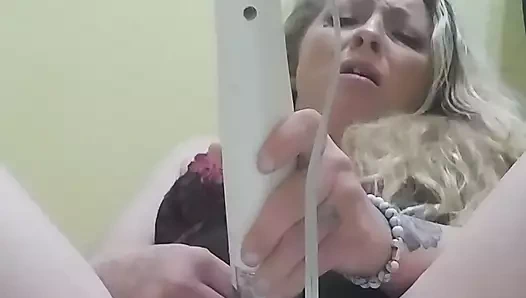 Alyn haze tek başına asa ile