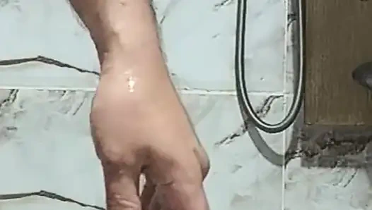 Ben ve karımın iri güzel Arap kadını sert seks yapıyor