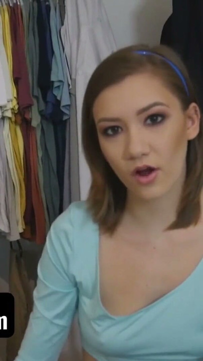 Sislovesme - şanslı damızlık riley mae'yi porno izlerken yakaladı ve davranışını düzeltmek için ellerini bağladı | Klip 1
