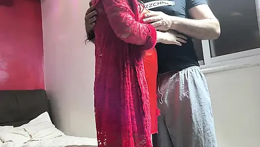 Benim adım Madam Noha Suudi Arabistan'dan 23 yaşında