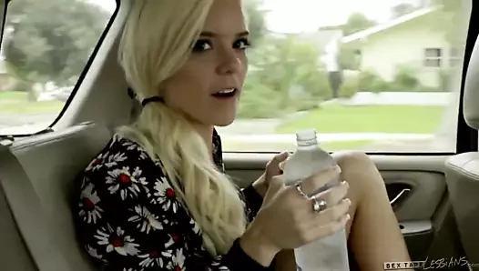 Halle von, dakota james ve alex şans içinde duş