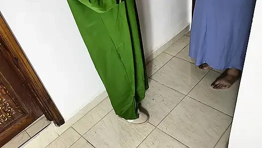 Karım Arabistan Khalijia büyük göğüsler