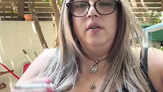 İri güzel Kadın Brezilyalı orta yaşlı seksi kadın sabah açık havada zincirleme töreni parlamento uzun zamandır