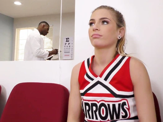 Güzel genç sydney cole bir hastanede doktorun bbc sikikleri