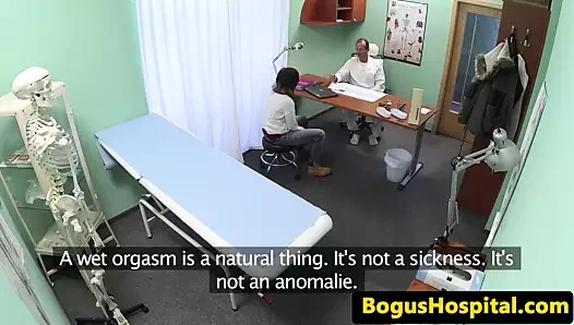 mürekkeplenmiş euro hasta parmaklı ve pussylicked