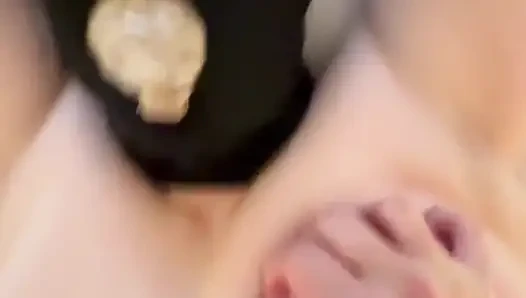 Bdsm sikiş seansı: kablo bağları ve kasetle bağlı ve sert sikiliyor - genç sürtük