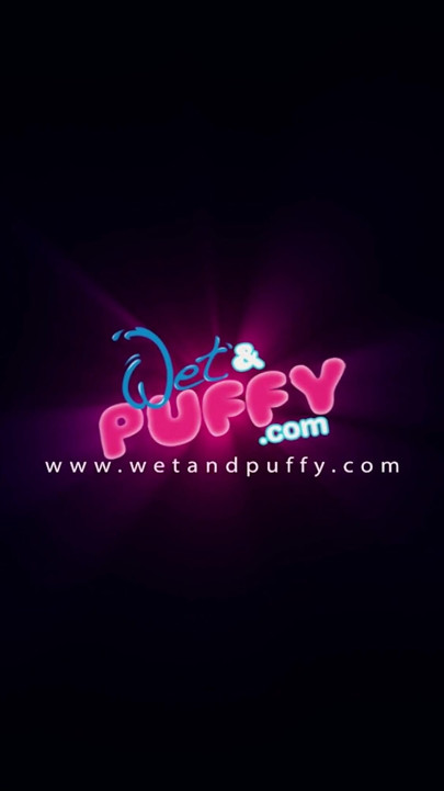 Wet And Puffy tarafından glamour