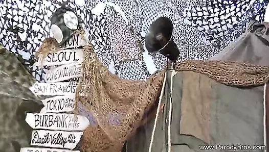 Asyalı hatun ırklararası sikişiyor