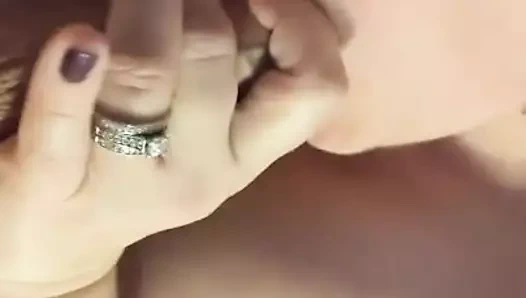 Sıcak karısı tarih 2: oral seks neredeyse onu cum yaptı. sonra bana creampied. hotwife aldatmak ayrıntılar için bloga bakın.