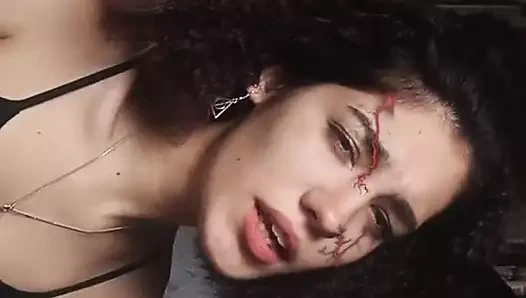 Videolarımı burada 😏 değil daha fazla gösteriyorum